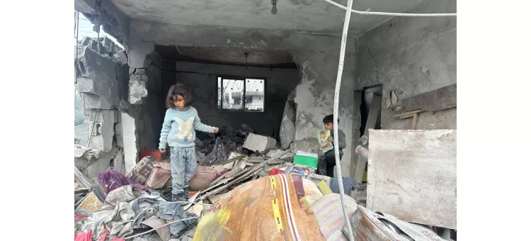 Humanitarian Catastrophe in Gaza: Civilians Trapped Amid Israel-Hamas War